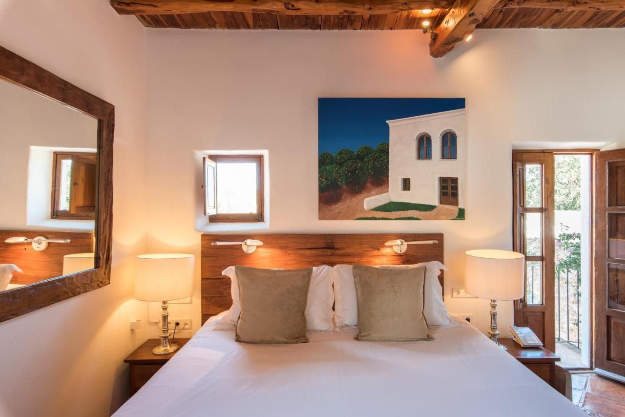 Agroturismo Atzaro Санта-Еулалія-дель-Ріо Екстер'єр фото
